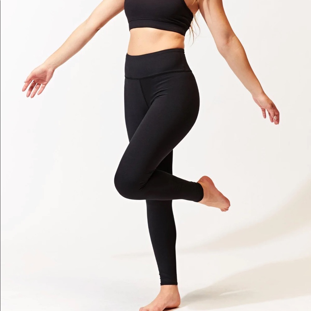 NWT Threads 4 Thought Jackie High Rise Full Length Sport Legging